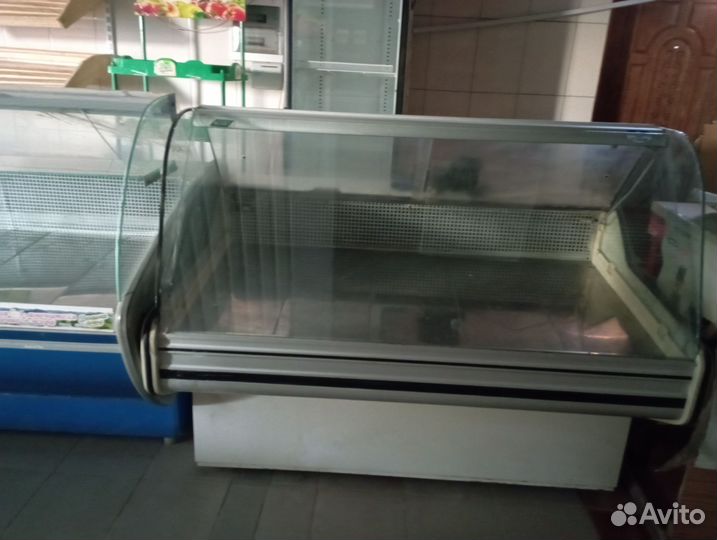 Холодильная витрина