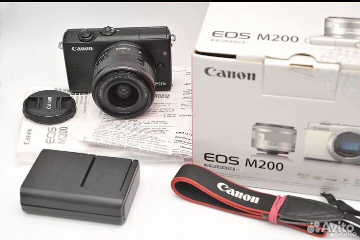 Canon eos m200