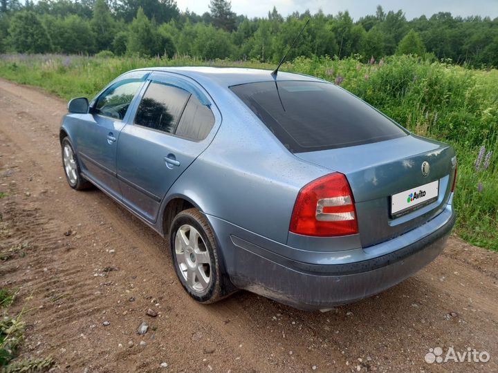 Skoda Octavia 1.6 МТ, 2008, 165 000 км