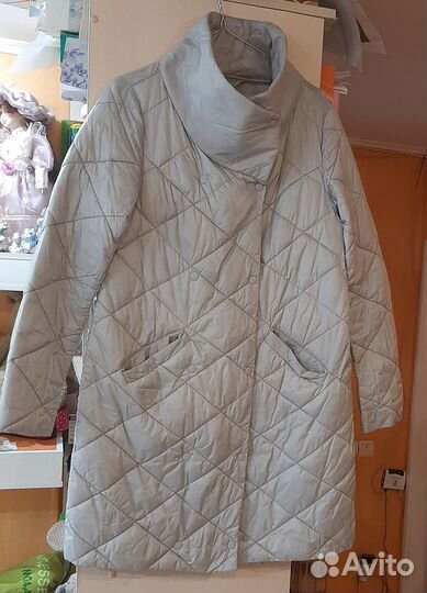 Продаю плащ подростковый