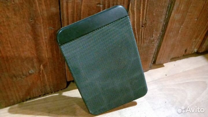 Крышка динамика в торпедо Volvo 940 правая