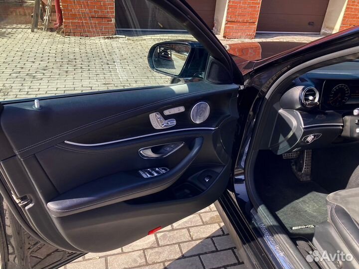 Mercedes-Benz E-класс 2.0 AT, 2017, 130 000 км
