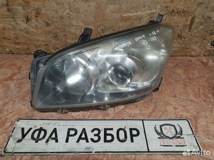 Фара левая бу ориг Toyota RAV 4 2006-2012