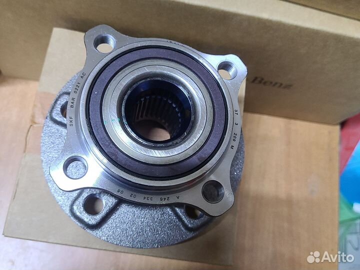 Ступица задняя Mercedes A2463340206