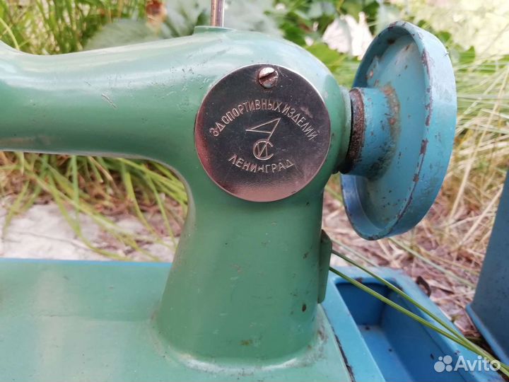 Детская швейная машинка Ленинград СССР