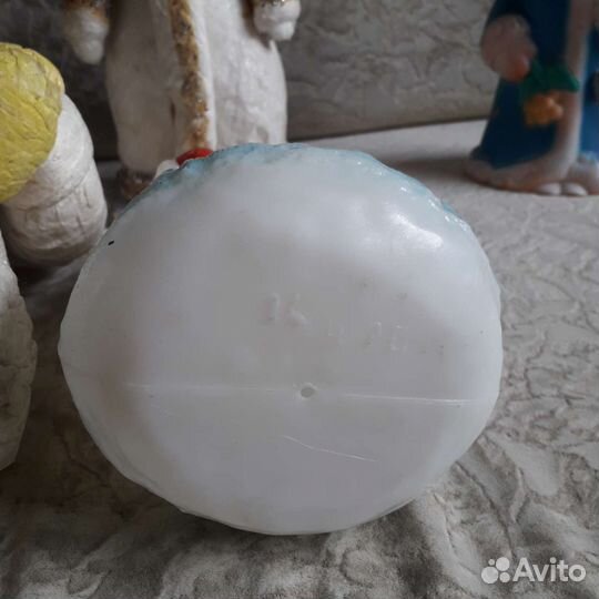 Мягкие резиновые игрушки СССР и дед мороз со снегу