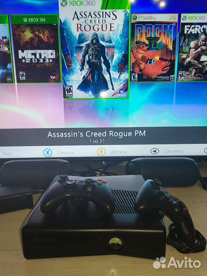 Xbox 360 прошитый с играми и 2 джойстика