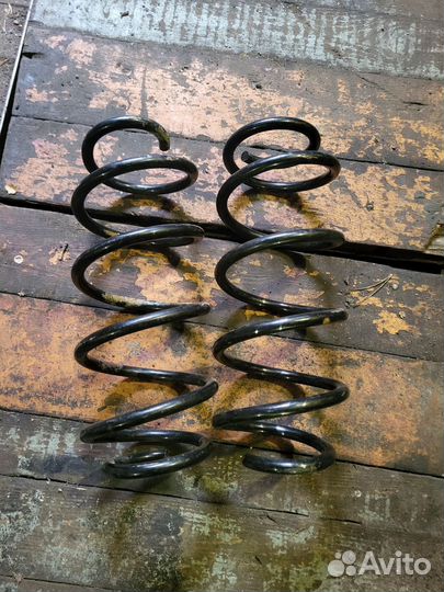 Передние пружины Volkswagen