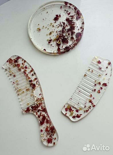 Расчёска ручной работы