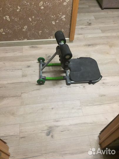 Тренажер для мышц живота и пресса