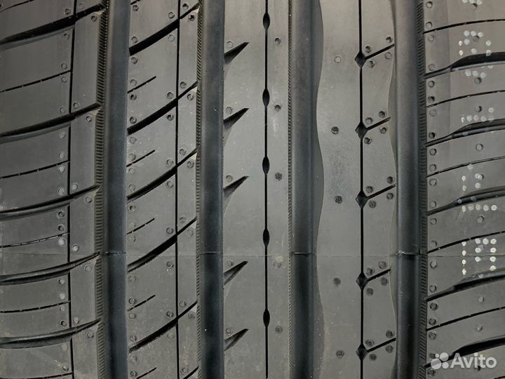 RoadX RXMotion U11 195/55 R20 95H