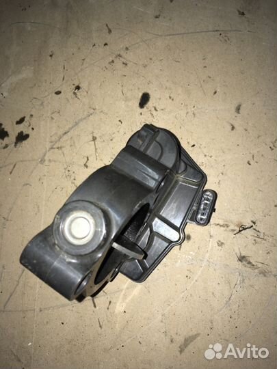 Дроссельная заслонка BMW F10 B47