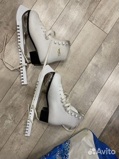 Коньки для фигурного катания