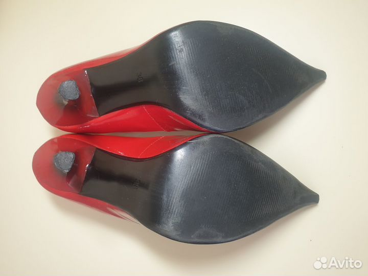 Туфли лодочки лаковые