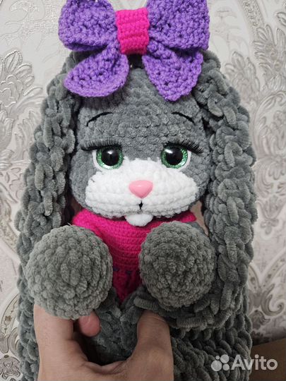 Вязаный заяц