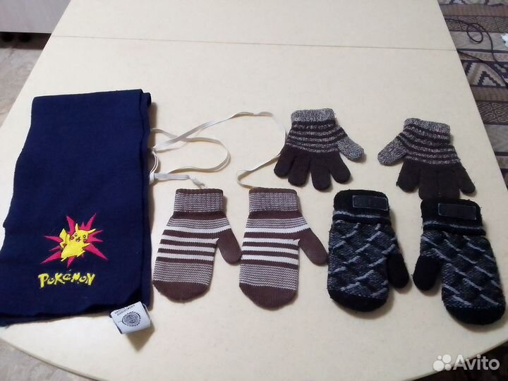 Манишки перчатки шарф варежки