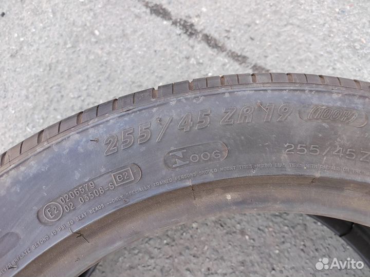 Michelin Pilot Sport 255/45 R19 100