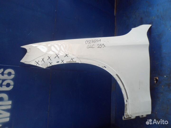 Крыло переднее левое mercedes benz GLC-Class X253