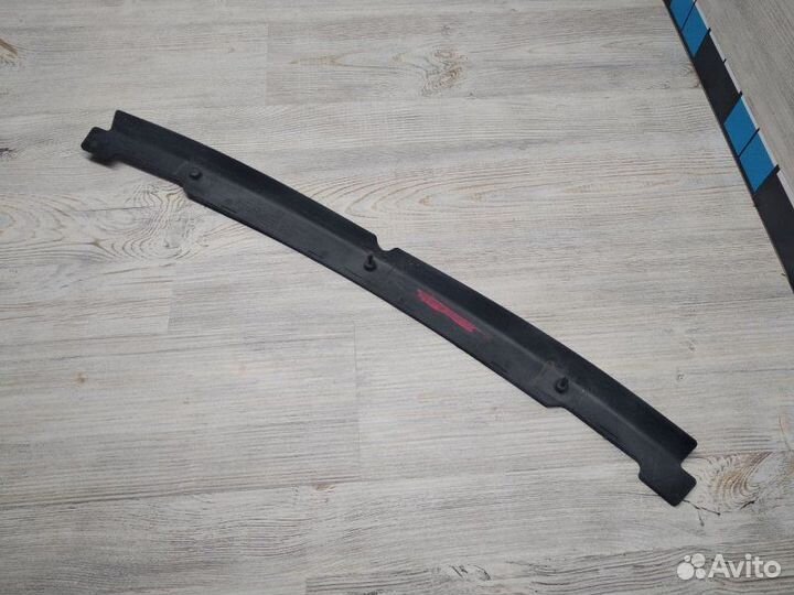 Накладка (кузов внутри) Bmw 1-Серия E82/E88 2006