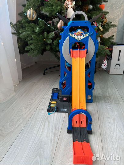 Парковка гараж хот вилс