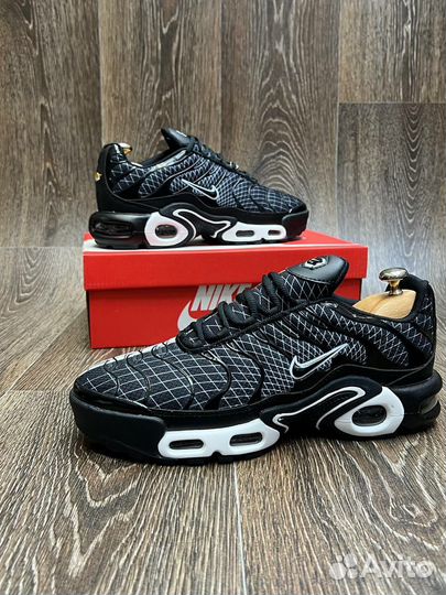 Кроссовки мужские зимние Nike без меха (41-46)