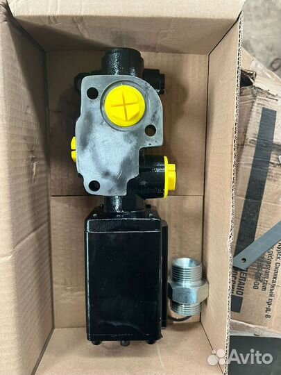 Гидрораспределитель самосвал