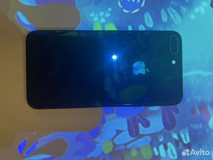 iPhone 8 Plus, 64 ГБ