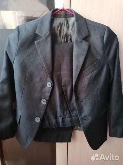 Костюм школьный пиджак+брюки на 1, 2 класс