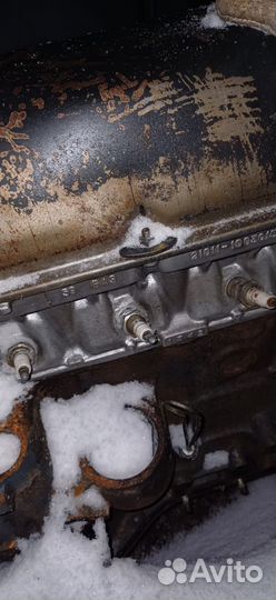 Двигатель вас 21011