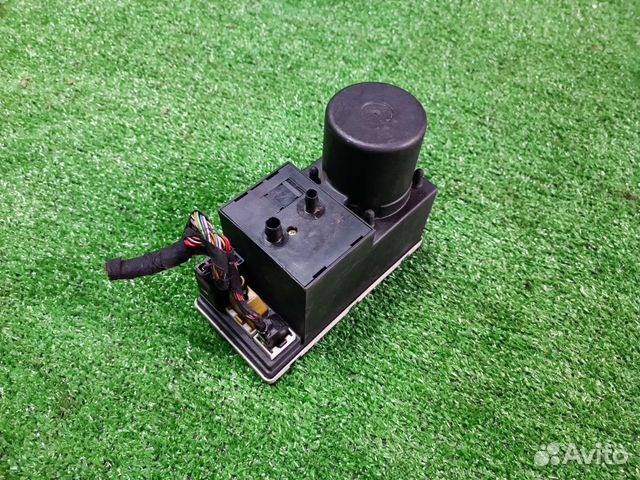 Компрессор центрального замка Ауди