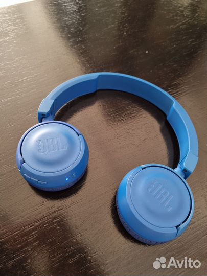 Беспроводные наушники JBL T450BT