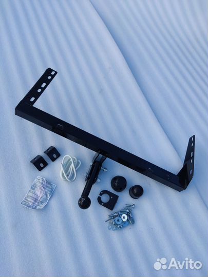 Фаркоп Ваз 1118,2190(Калина,Гранта,Датсун) Новый