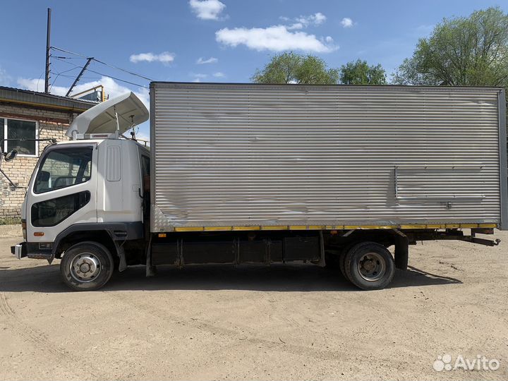 Mitsubishi Fuso Fighter, 1997