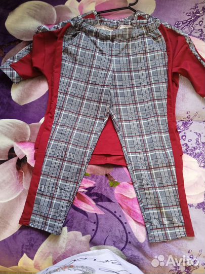 Костюм женский