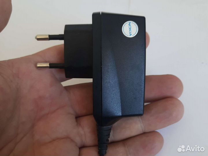 Сетевое зарядное устройство адаптер Nokia AC-4E