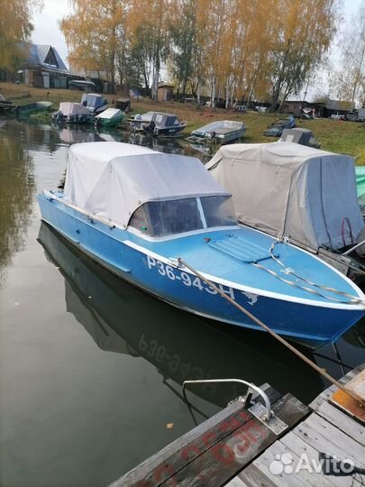 Лодка Прогресс-2 с мотором