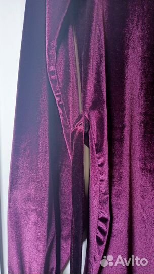 Платье бархатное бордовое