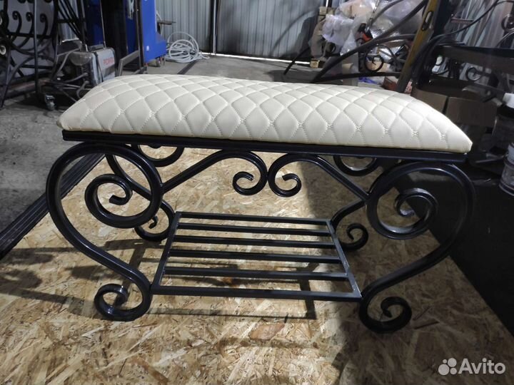 Банкетка (обувница)