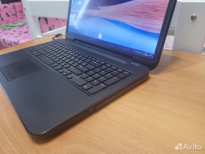 Ноутбук Dell 17,3