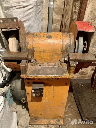 Точило станок на станине 380 в электрическое