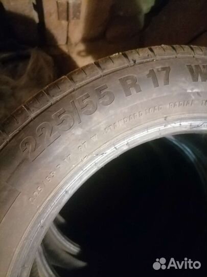 Continental ContiPremiumContact 225/55 R17