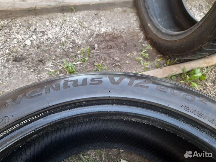 Hankook Ventus V12 Evo2 K120 245/45 R18 100Y