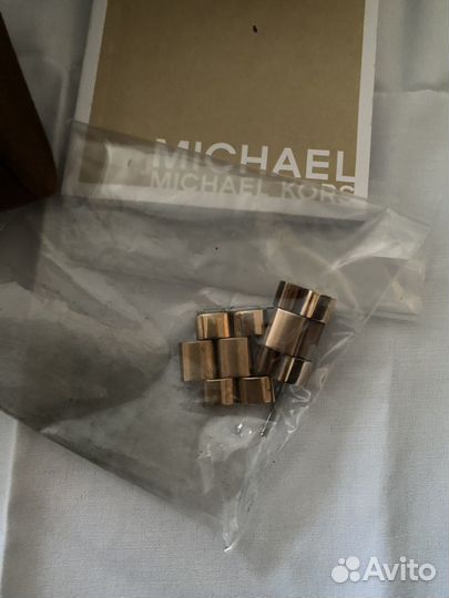 Часы женские michael kors