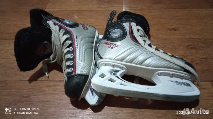 Коньки хоккейные 37 размер