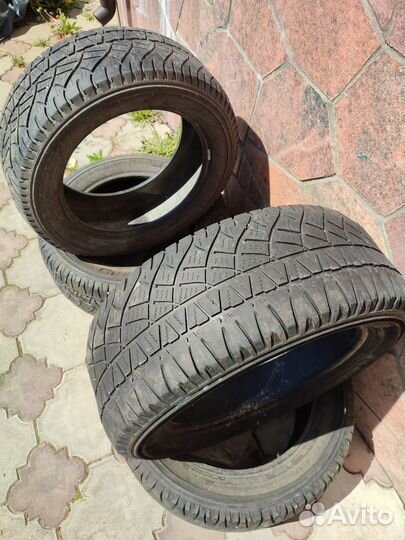 Michelin Latitude Cross 235/55 R17