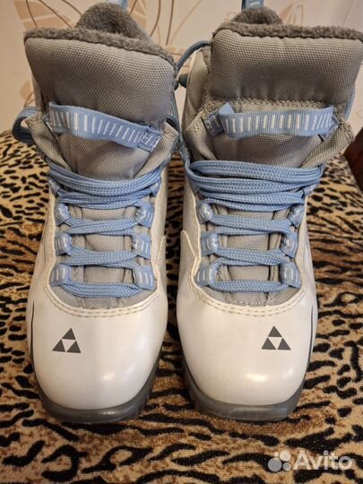 Лыжные ботинки fischer 38