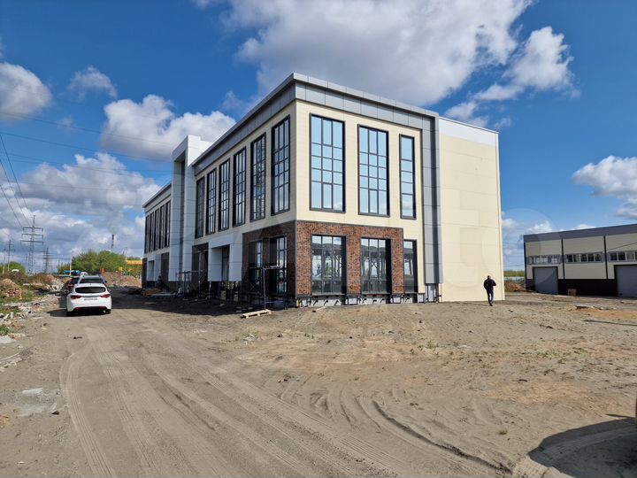 Свободного назначения, 300 м²