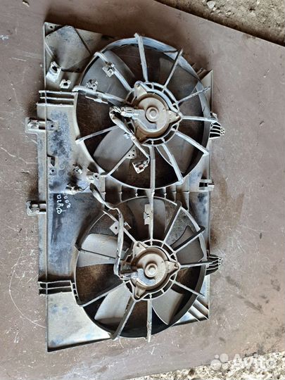 Вентилятор охлаждения Nissan Fuga