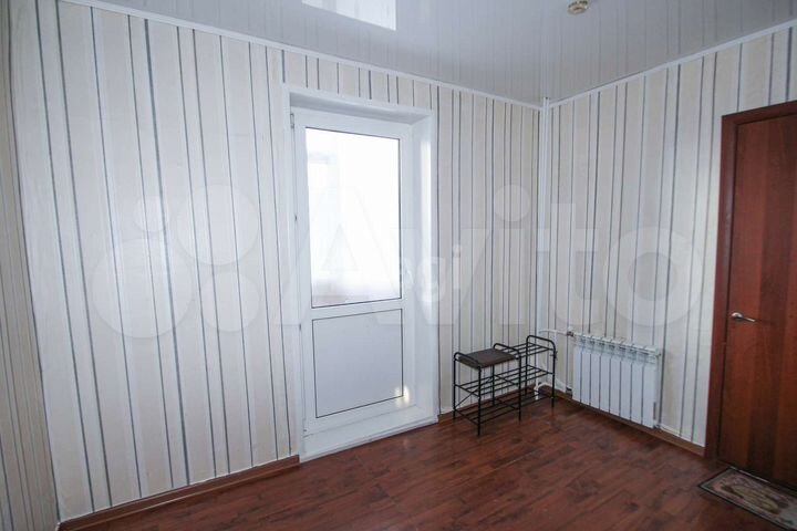 2-к. квартира, 50 м², 1/2 эт.