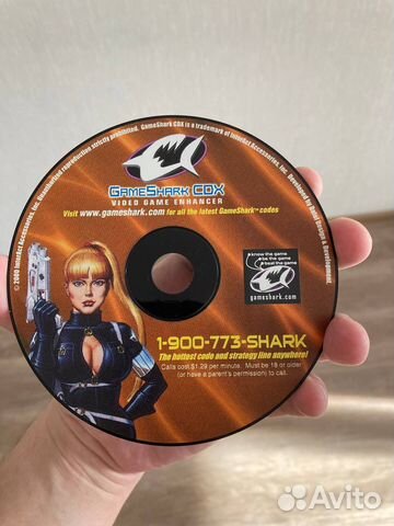 Игровой усилитель GameShark для Sega Dreamcast